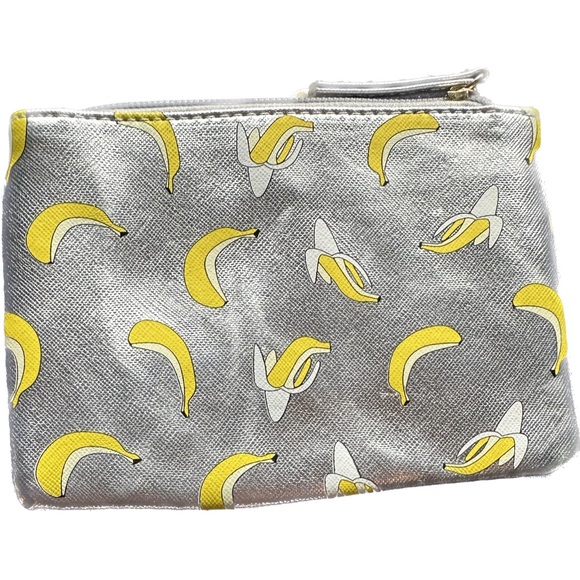 Banana zip wallet purse silver metallic new - Picture 1 of 2